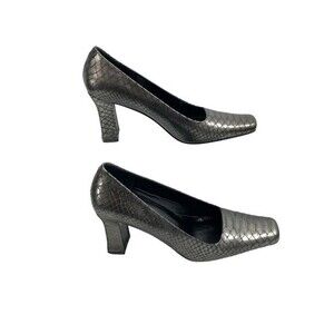 Via Spiga‎ Womens Pump Heels Metallic Leather Croc Almond Toe Size 8M